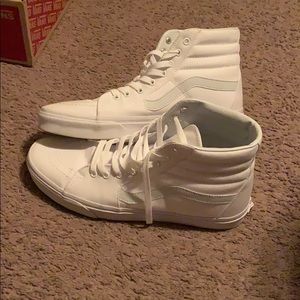 All White Men’s Vans Sk8 High